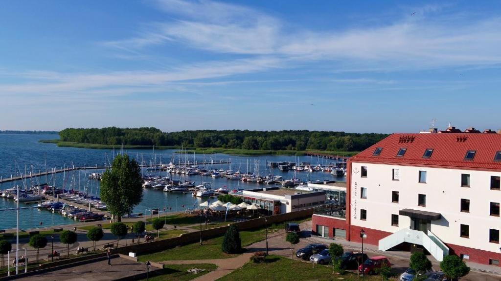 Marina Pallatium Cammin in Pommern Exterior foto